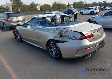 2019 Mercedes-Benz E 450 z USA, uszkodzony, nr VIN WDD1K6HB7KF080734